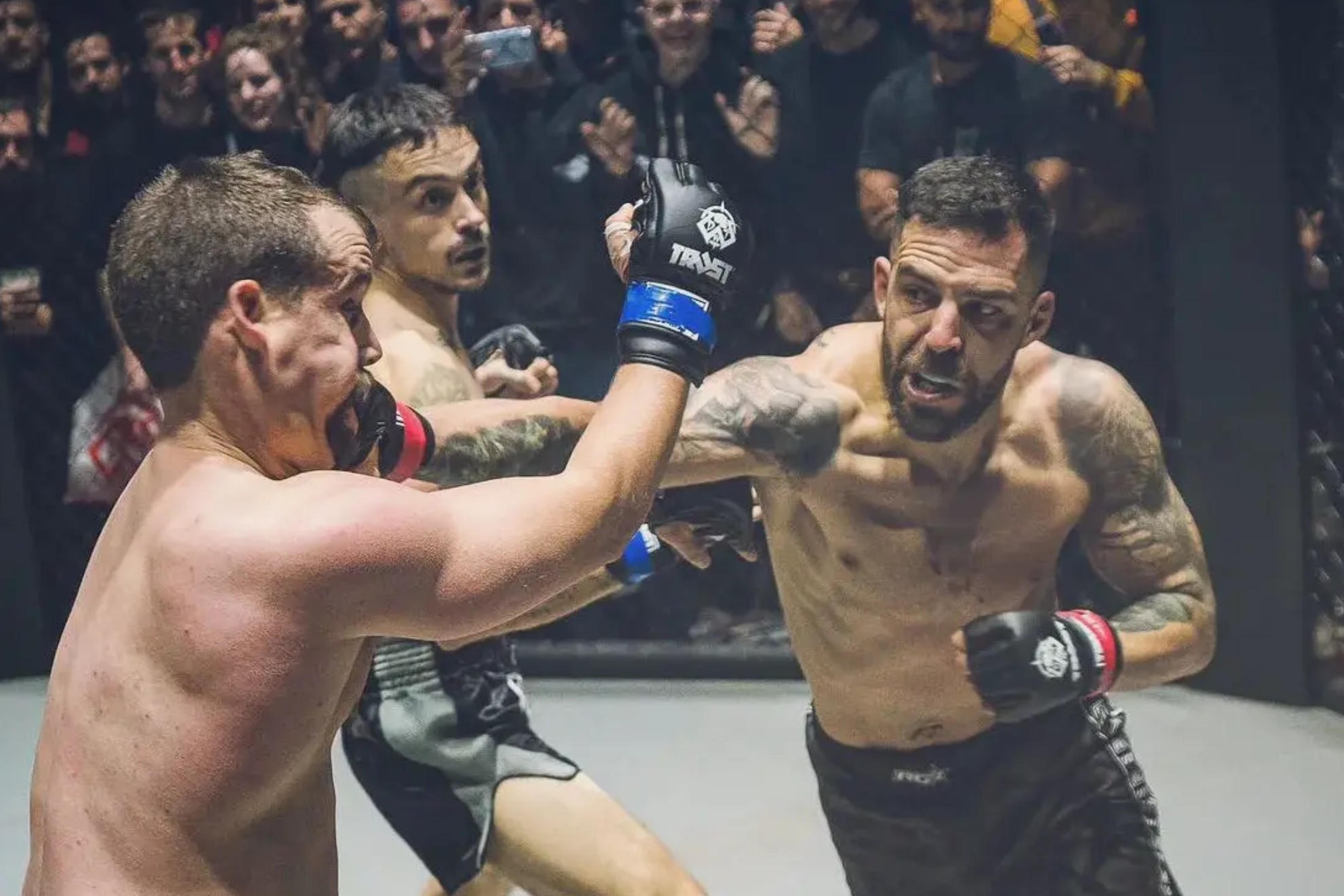 为前场进攻 为前场进攻