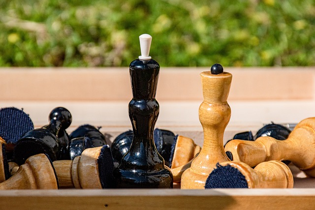 白热化的缩 白热化的缩