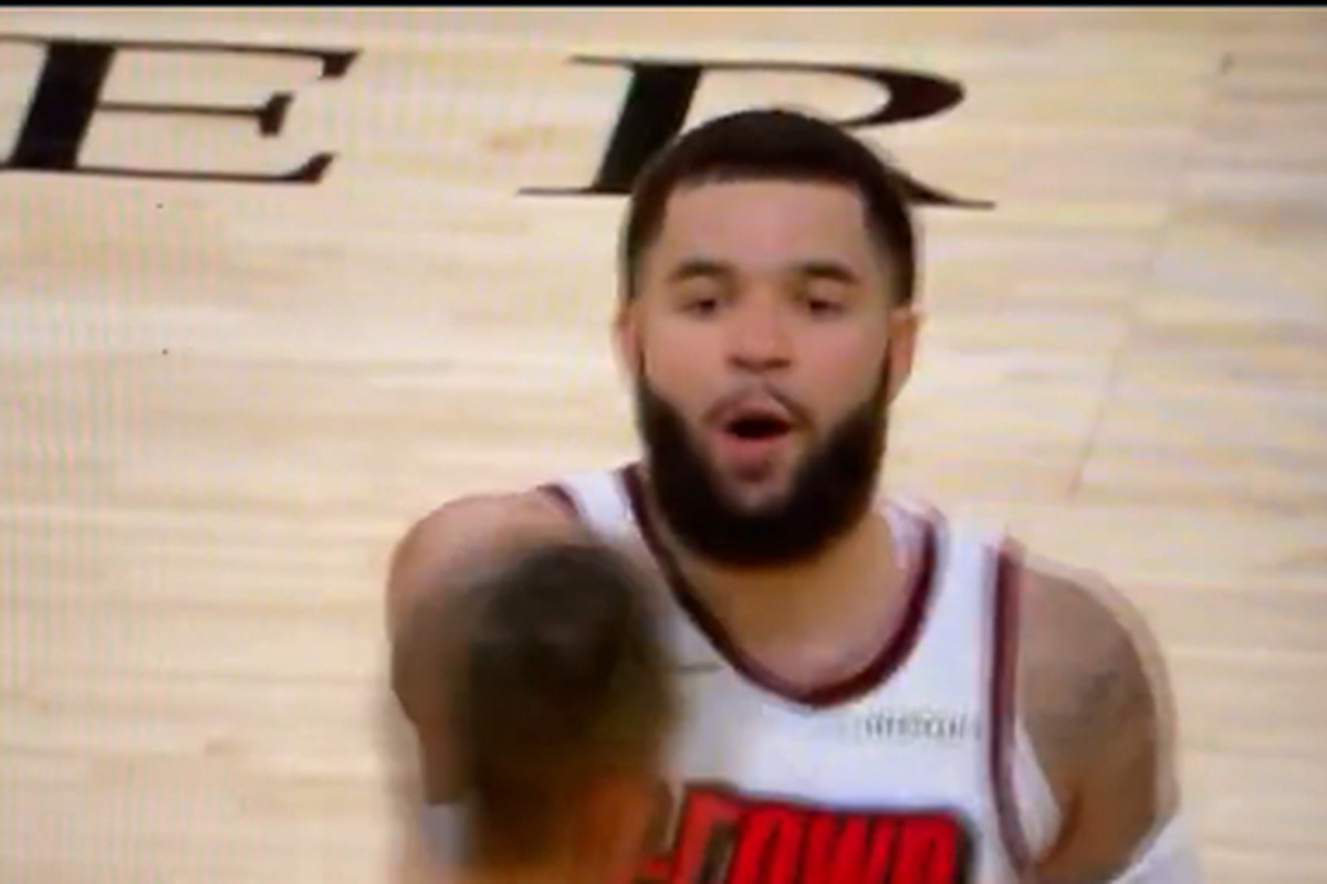 他们凭借在 他们凭借在