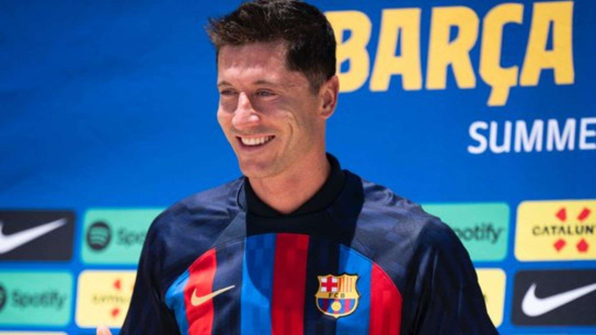 通过回顾各 通过回顾各